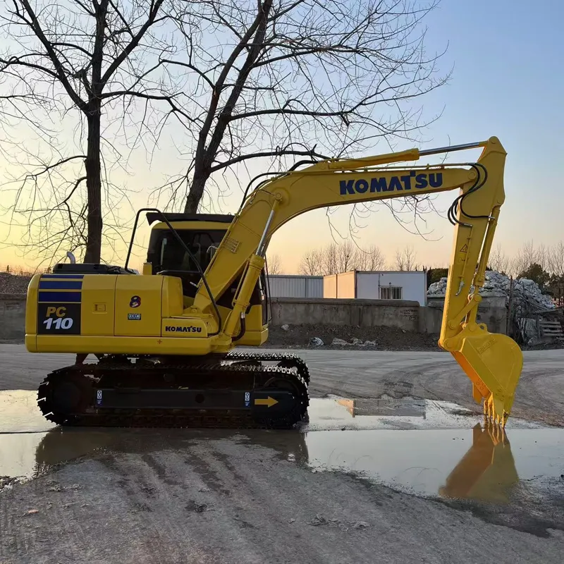 Used 小松110-7 excavator