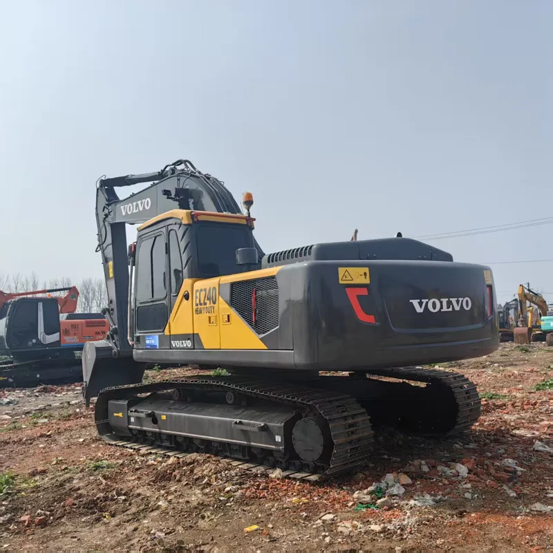 Used 沃尔沃240 excavator