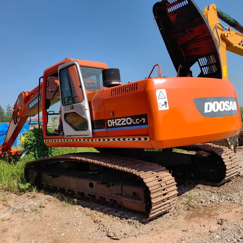 二手斗山DH220LC-7挖掘机