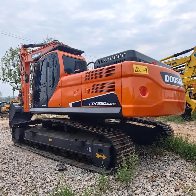 二手斗山DX225LC-9C挖掘机