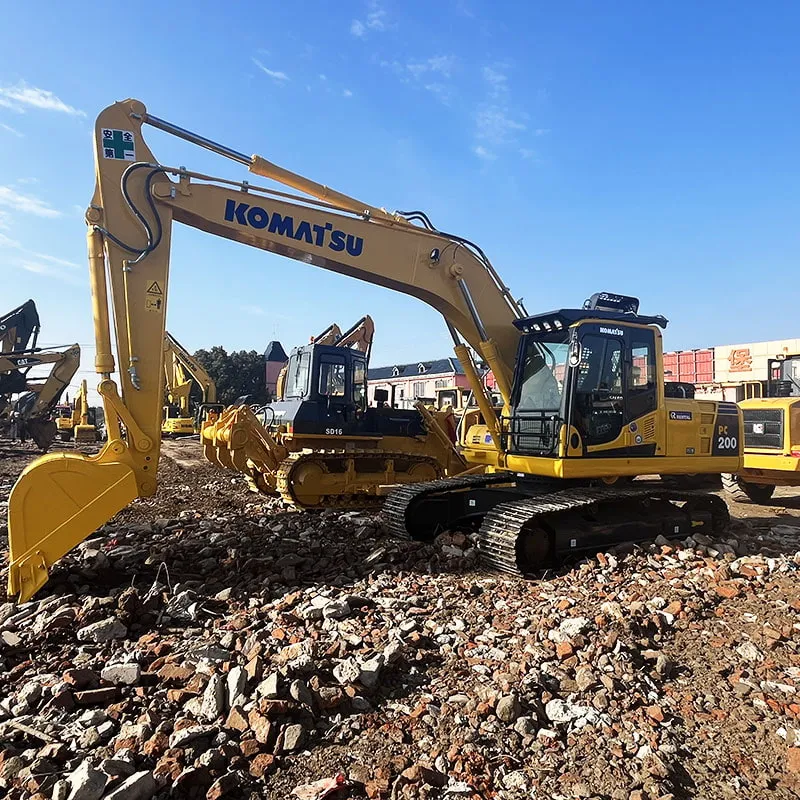 Used 小松200-8MO excavator