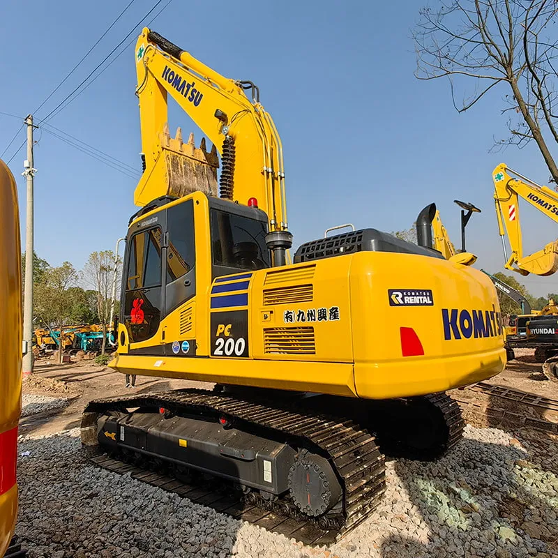 Used 小松200-8 excavator