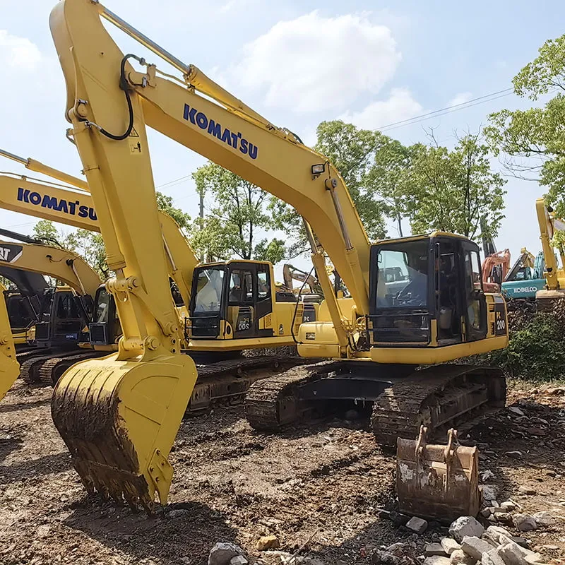 Used 小松200-8 excavator