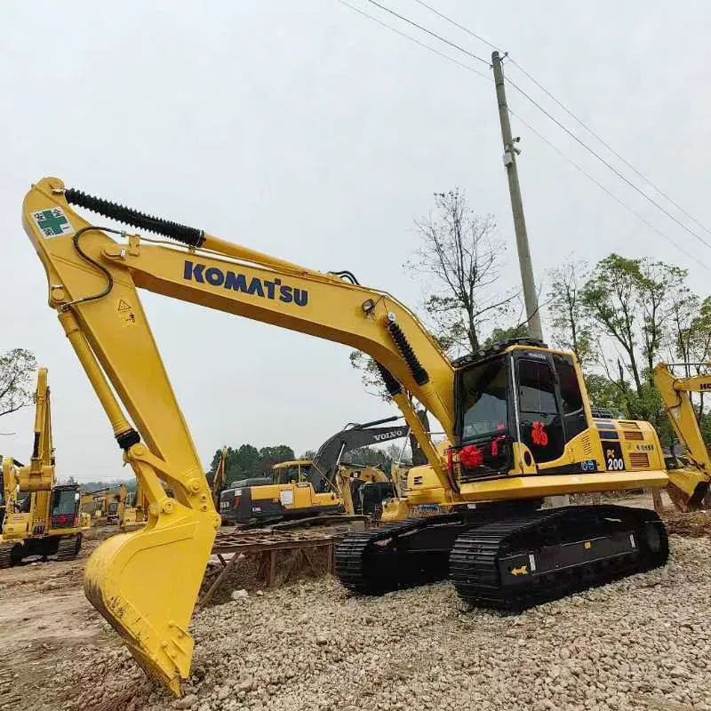 Used 小松200-8 excavator