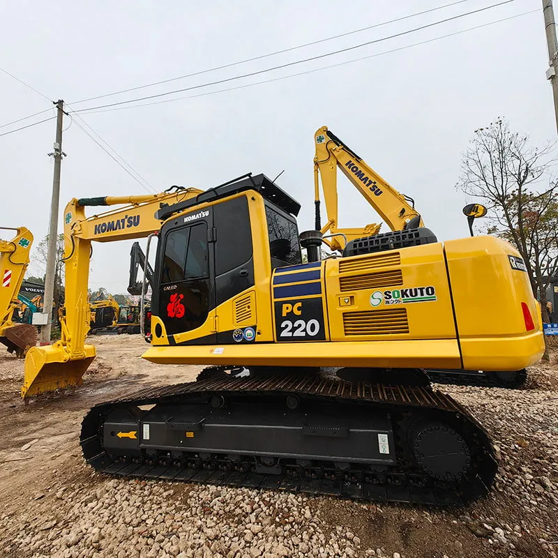 Used 小松220-8 excavator