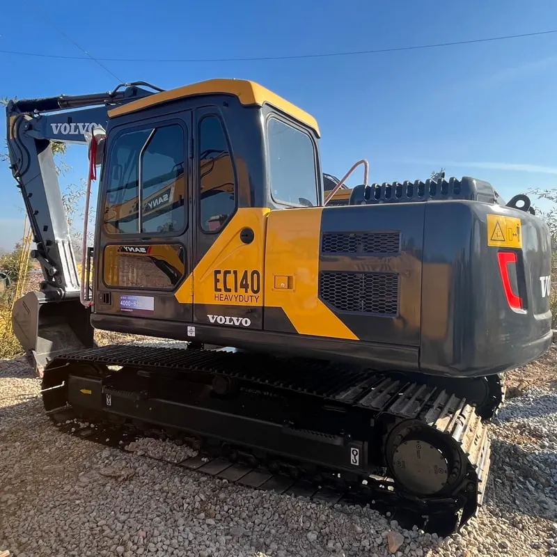 Used 沃尔沃140 excavator