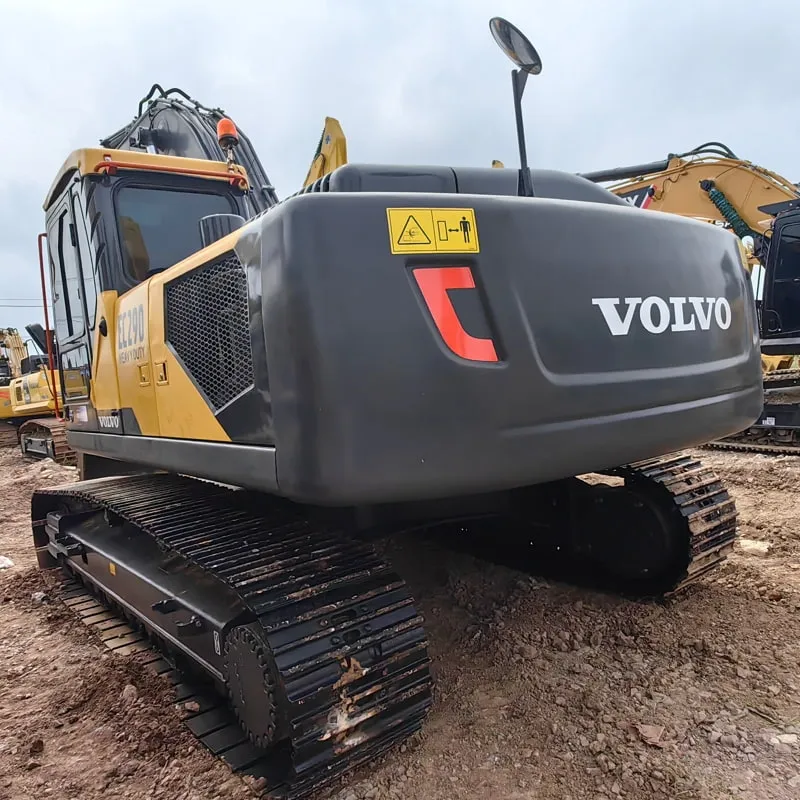 Used 沃尔沃290 excavator