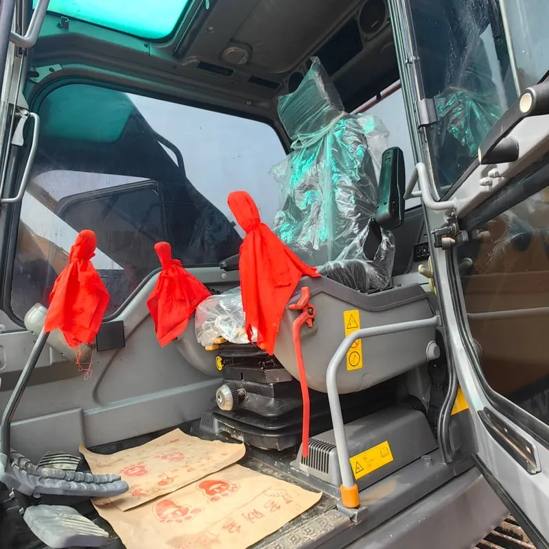 二手沃尔沃290挖掘机